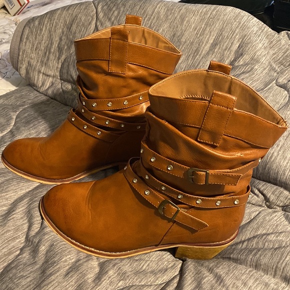 Charming Charlie Booties - Picture 2 of 8